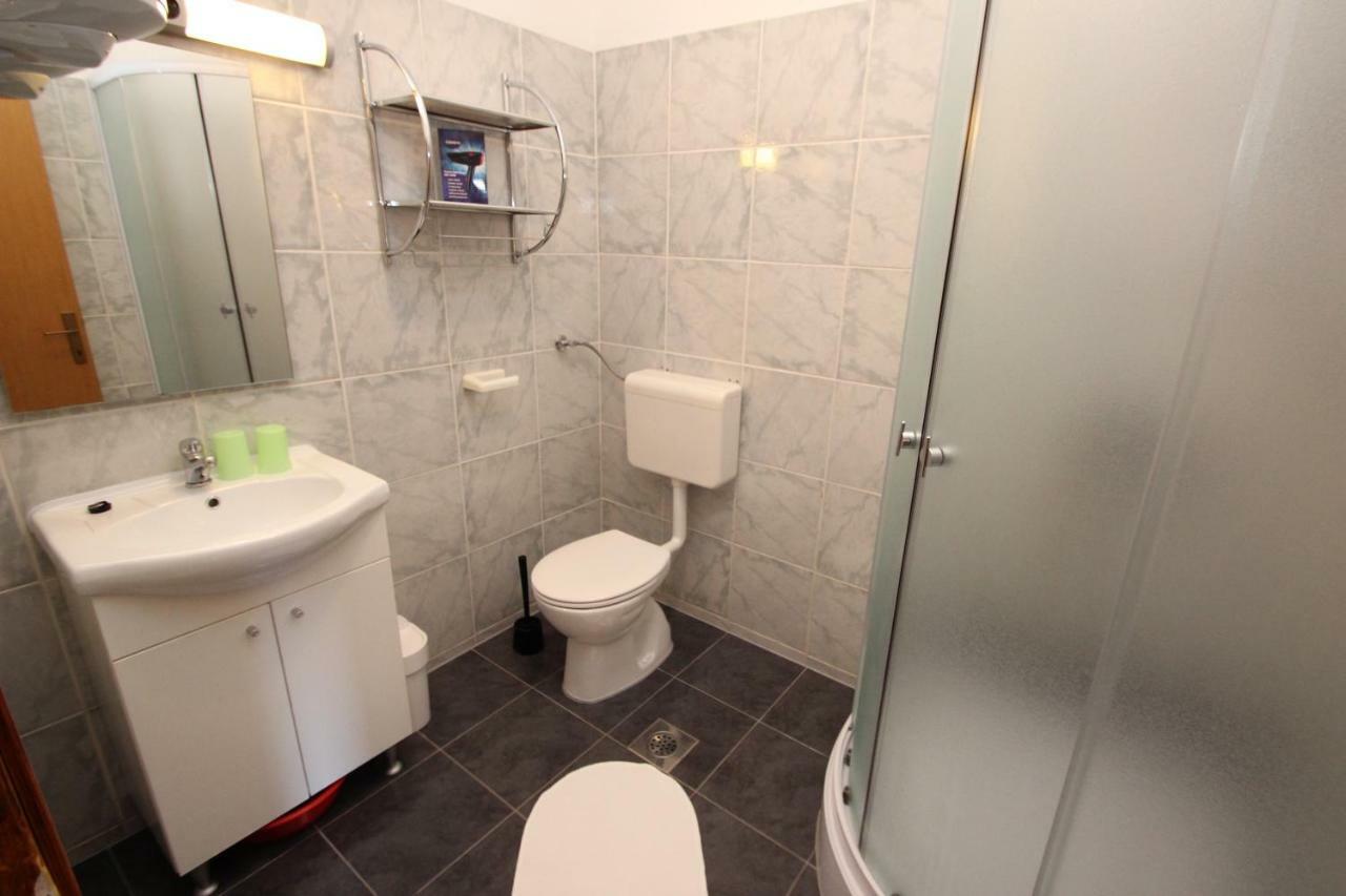 Apartment Sandi Врсар Экстерьер фото