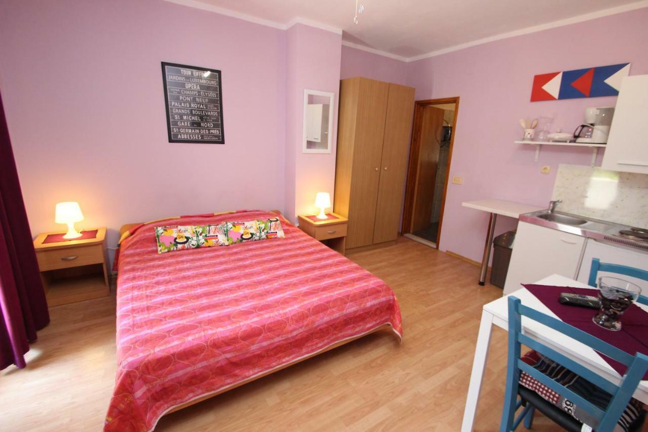 Apartment Sandi Врсар Экстерьер фото